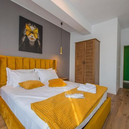 Themuseapartament Alba Iulia Ngoại thất bức ảnh
