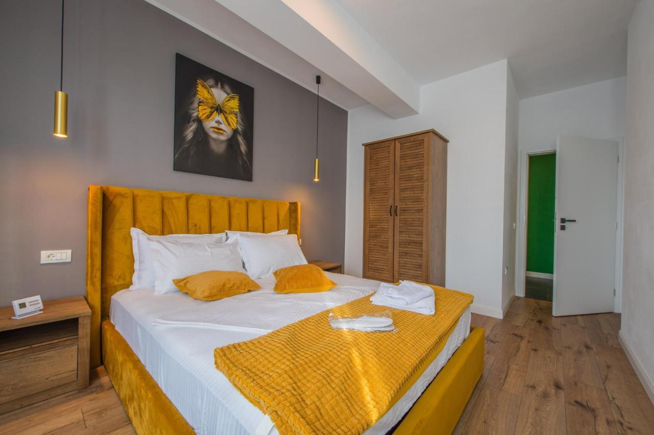 Themuseapartament Alba Iulia Ngoại thất bức ảnh